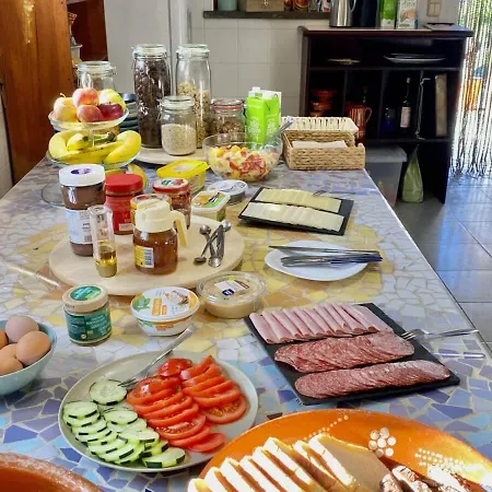 Da Silva Surfcamp 7 Bettzimmer Mit Fruehstueck