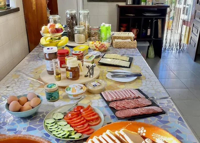 Da Silva Surfcamp 7 Bettzimmer Mit Fruehstueck