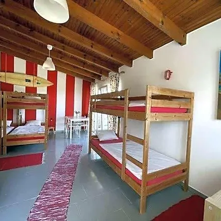 Da Silva Surfcamp 7 Bettzimmer Mit Fruehstueck Apartment Lourinha (Lisbon)